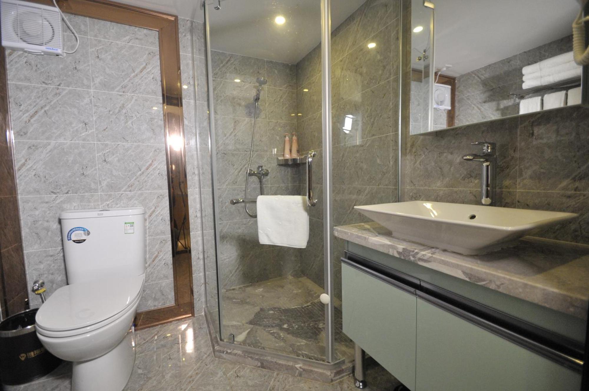 Waifiden Duplex Hotel Apartment Zhongyong Jinyu Branch-Free Shuttle Bus During The Canton Fair Экстерьер фото