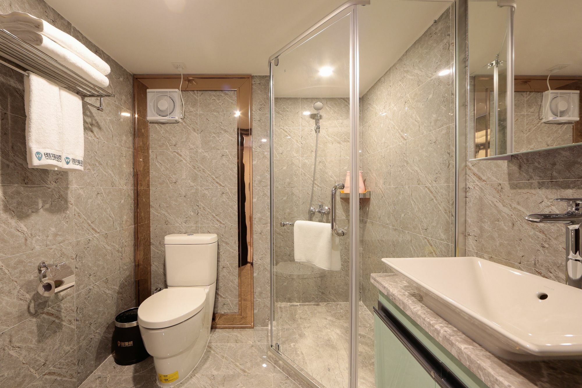 Waifiden Duplex Hotel Apartment Zhongyong Jinyu Branch-Free Shuttle Bus During The Canton Fair Экстерьер фото