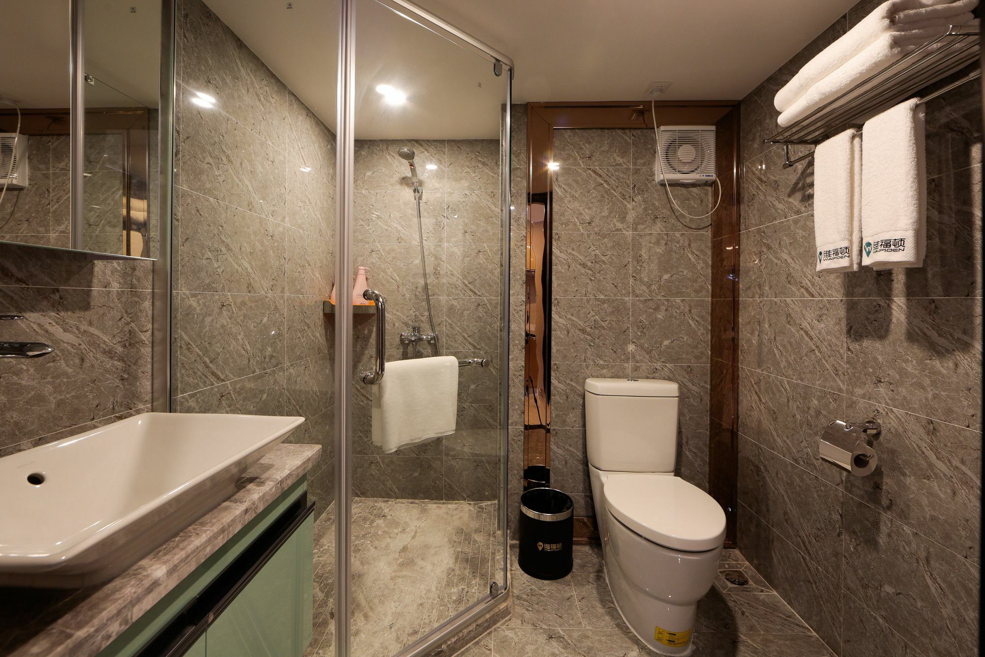 Waifiden Duplex Hotel Apartment Zhongyong Jinyu Branch-Free Shuttle Bus During The Canton Fair Экстерьер фото