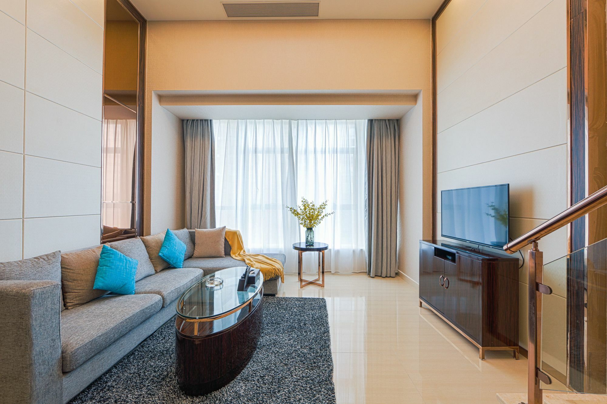 Waifiden Duplex Hotel Apartment Zhongyong Jinyu Branch-Free Shuttle Bus During The Canton Fair Экстерьер фото