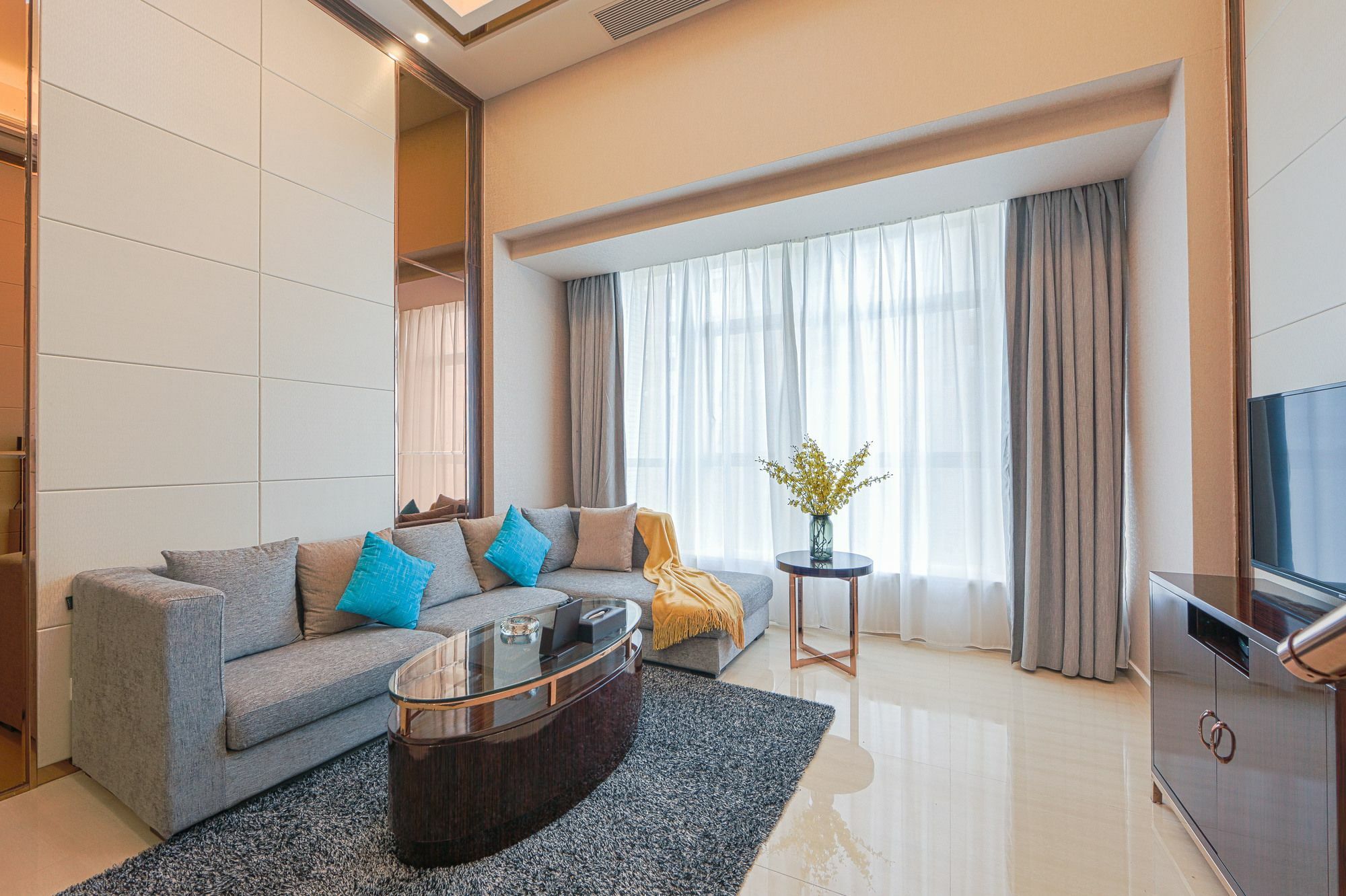 Waifiden Duplex Hotel Apartment Zhongyong Jinyu Branch-Free Shuttle Bus During The Canton Fair Экстерьер фото